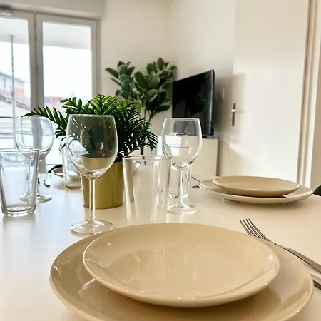 Apartamento Lescale Des Artistes - Metro - Tramway - Aeroport Toulouse